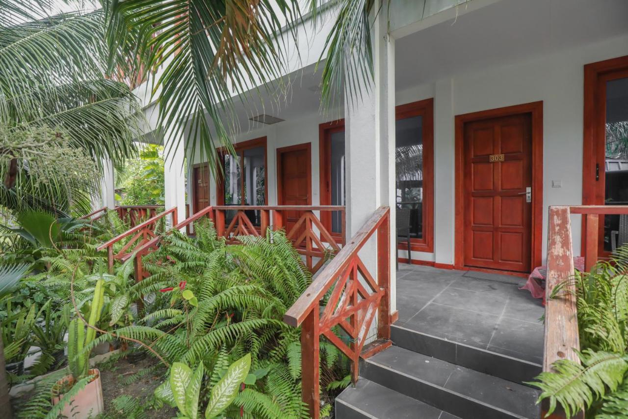Hotel Aqua Blu Thoddoo Exterior foto